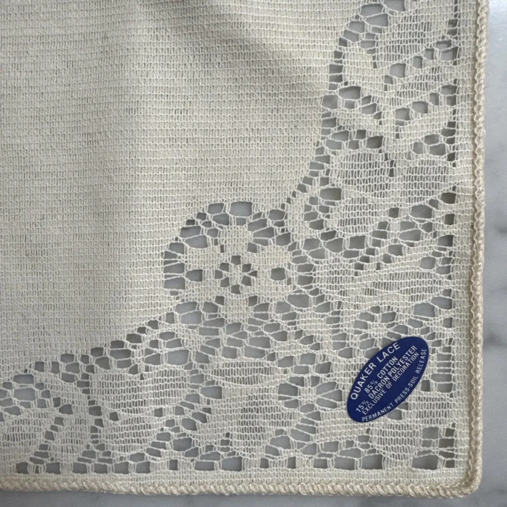 Vintage Quaker Lace Cream Cotton Blend Napkins Floral Lace Corner Set of 6 16in